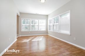 Lawrenceville house for rent - 1010 Great Oaks Drive Lawrenceville, GA 30045