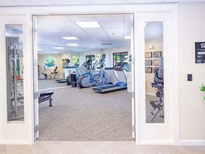 Napa apartment for rent - View into Gym area through door