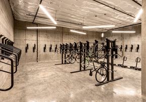 Vancouver apartment for rent - Bike storage room with locking bike racks