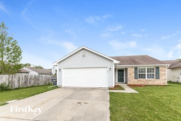 Indianapolis house for rent - 6015 Riversport Court Indianapolis, IN 46221