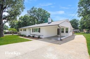 Gastonia house for rent - 1551 Belmar Drive Gastonia, NC 28052