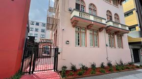 Berkeley apartment for rent - Side of Building