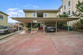 Oakland apartment for rent - Front of Building