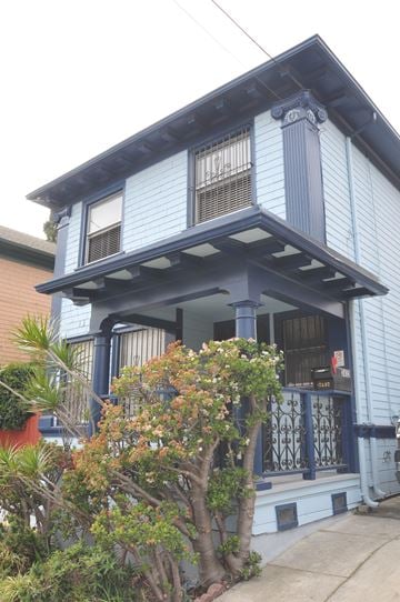 Berkeley house for rent - 2432 Milvia St.