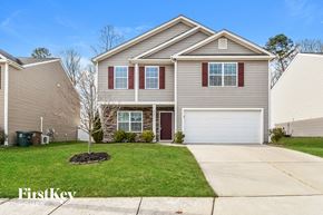 Greensboro house for rent - this home is ready for you to move into this home has been updated and