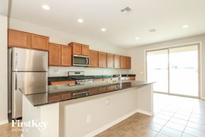Tolleson house for rent - 9738 W GETTY Drive Tolleson, AZ 85353