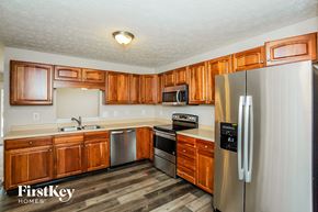 Fishers house for rent - 14028 Mimosa Court Fishers, IN 46038