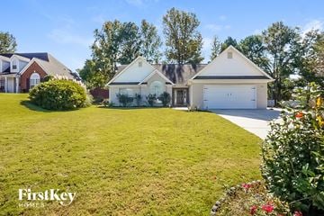 Newnan house for rent - 77 Pebble Creek Drive Newnan, GA 30265