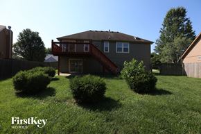 Belton house for rent - 910 Applewood Lane Belton, MO 64012