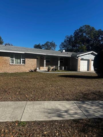 Jacksonville house for rent - 8219 Galaxie Drive