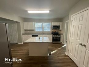 Atlanta house for rent - 1749 S Alvarado Terr Atlanta, GA 30311