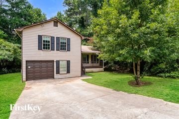 Norcross house for rent - 5565 Westberry Ln Norcross, GA 30071