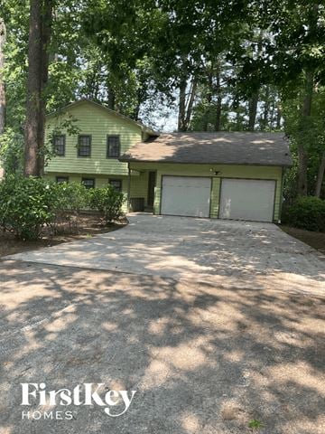 Jonesboro house for rent - 9053 Southcrest Ct Jonesboro, GA 30238
