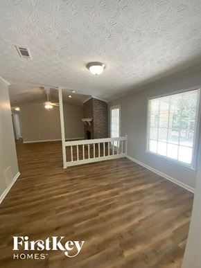 Fayetteville house for rent - 200 Ridge Way Fayetteville, GA 30215