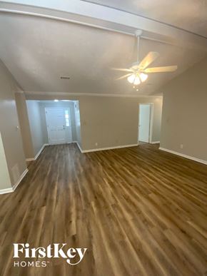 Fayetteville house for rent - 200 Ridge Way Fayetteville, GA 30215