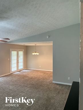 Riverdale house for rent - 227 Avalon Way Riverdale, GA 30274