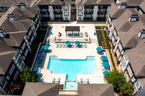 Dunwoody apartment for rent - Swimming Pool from above