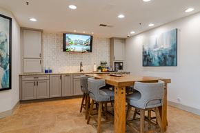 Dunwoody apartment for rent - Clubhouse Kitchen