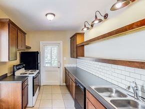 East Lansing apartment for rent - Spacious Kitchen in East Lansing Apartments near Michigan State University | MSU Houses