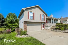 Kansas City house for rent - 7016 N Bristol Avenue Kansas City, MO 64119