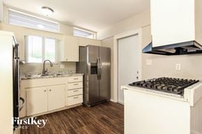 Phoenix house for rent - 8830 N 37TH Avenue Phoenix, AZ 85051
