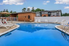 Clifton Park apartment for rent - the swimming pool at our apartments