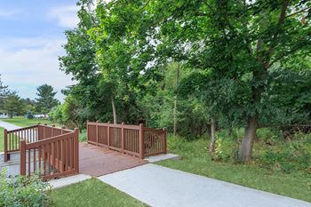 17 Acres of park-like living
