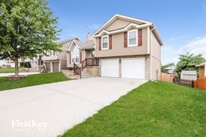 Kansas City house for rent - 8688 NE 110th Street Kansas City, MO 64157