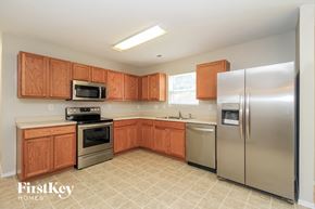 Winston Salem house for rent - 5367 Liberty Hall Circle Winston Salem, NC 27106