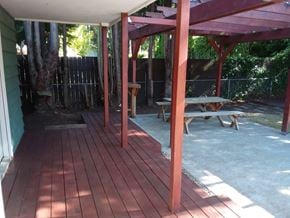 Kelso house for rent - 1004 16th Place