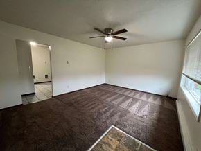 Longview house for rent - 1046 9TH AVENUE