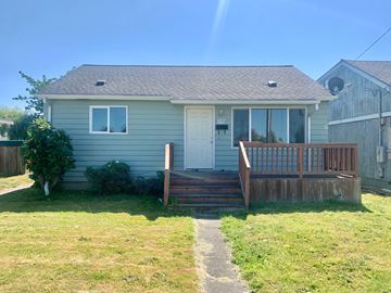 Longview house for rent - 1046 9TH AVENUE