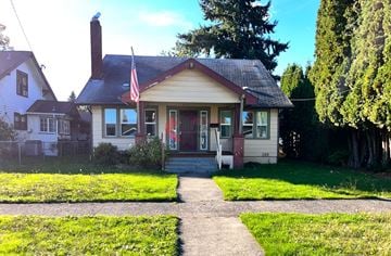 Kelso house for rent - 1111 S. 6th Avenue