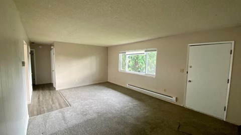 Floor plan for 2 beds, 1.5 baths, 750 sqft