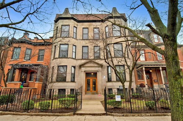 Chicago apartment for rent - the home is on the market for 425000