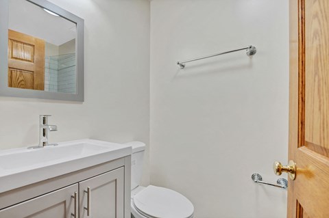 Floor plan for 5 beds, 3 baths