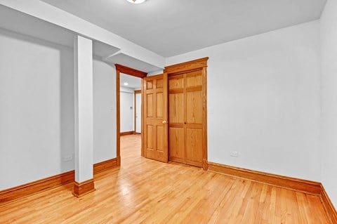 Floor plan for 5 beds, 3 baths
