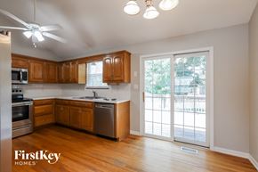 Kansas City house for rent - 11036 N Mckinley Avenue Kansas City, MO 64157