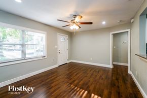 Tampa house for rent - 6809 N STERLING AVENUE TAMPA, FL 33614