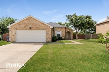 Lancaster house for rent - 1450 Waldrop Drive Lancaster, TX 75146