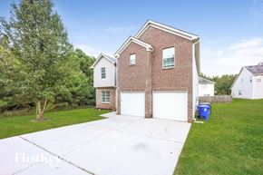 Union City house for rent - 3308 Summer Brooke Lane Union City, GA 30291