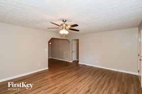 Douglasville house for rent - 176 Shadow Wood Drive Douglasville, GA 30134