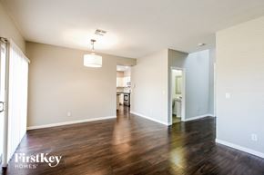 Phoenix house for rent - 3844 W LINKS Drive Phoenix, AZ 85086