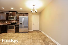 Clarksville house for rent - 525 Magnolia Drive Clarksville, TN 37042