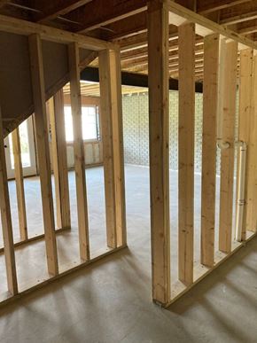 Lincoln house for rent - the inside of a building under construction with wood studs