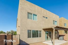 Vail house for rent - A modern house with a flat roof and a covered entrance.