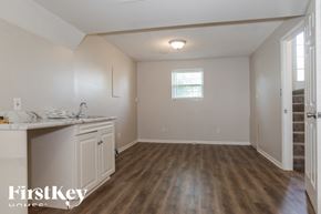 Kansas City house for rent - 720 NE 107th Street Kansas City, MO 64155