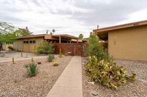 Phoenix apartment for rent - grounds