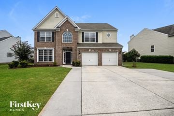 Harrisburg house for rent - 5847 Crimson Oak Court Harrisburg, NC 28075