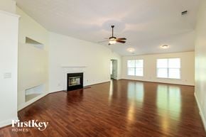 Lawrenceville house for rent - 790 Cricket Hill Trail Lawrenceville, GA 30044